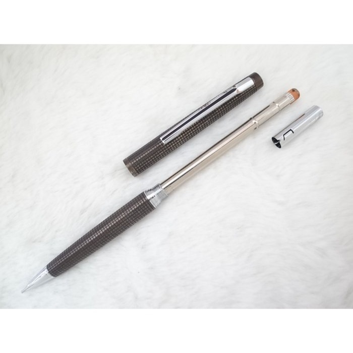 A759 1970s 百樂 日本製 custom 純銀自動鉛筆0.5mm(9成新但筆夾有退金)(天頂按壓式)-細節圖2