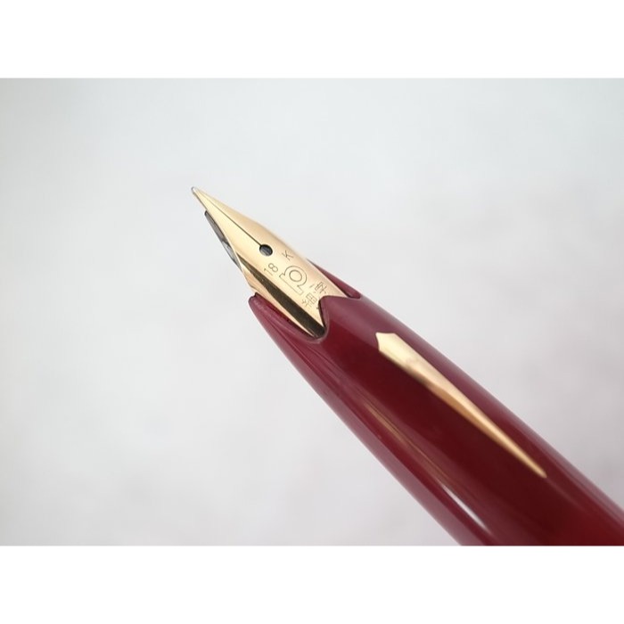 A898 白金 日本製 酒紅色 羊皮筆 鋼筆 18k 細字尖(中古筆)-細節圖6