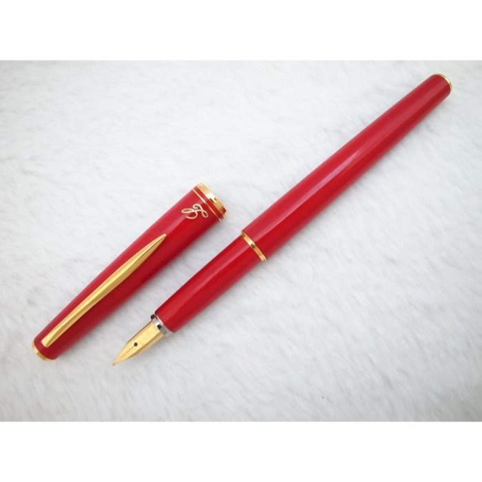 C379 百樂 日本製 L型 紅桿鋼筆 F尖(庫存新品但8.5成新品相)-細節圖2