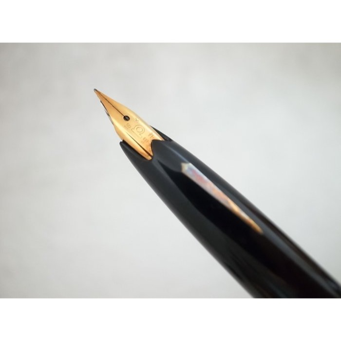 C386 白金 日本製 黑桿小羊皮鋼筆 18k 細字尖鋼筆(8成新)(2號尖)-細節圖3