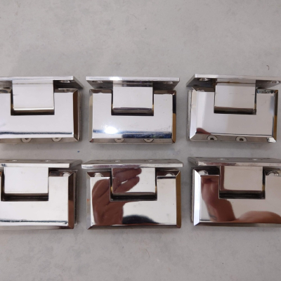 玻璃門鉸鍊 不銹鋼304 方形 電鍍鏡面銀色 白鐵 門夾 浴室 90度 180度 (玻對牆-正) 台灣製