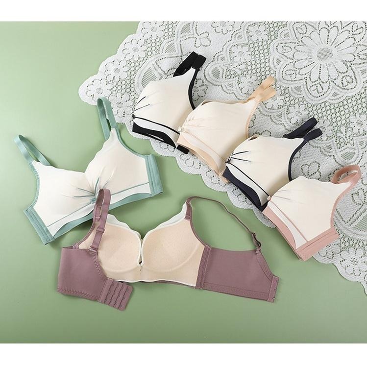 【台灣現貨】超集中🎀 無鋼圈無痕內衣 上托爆乳深V繽紛花胸罩 /許願花園-細節圖6