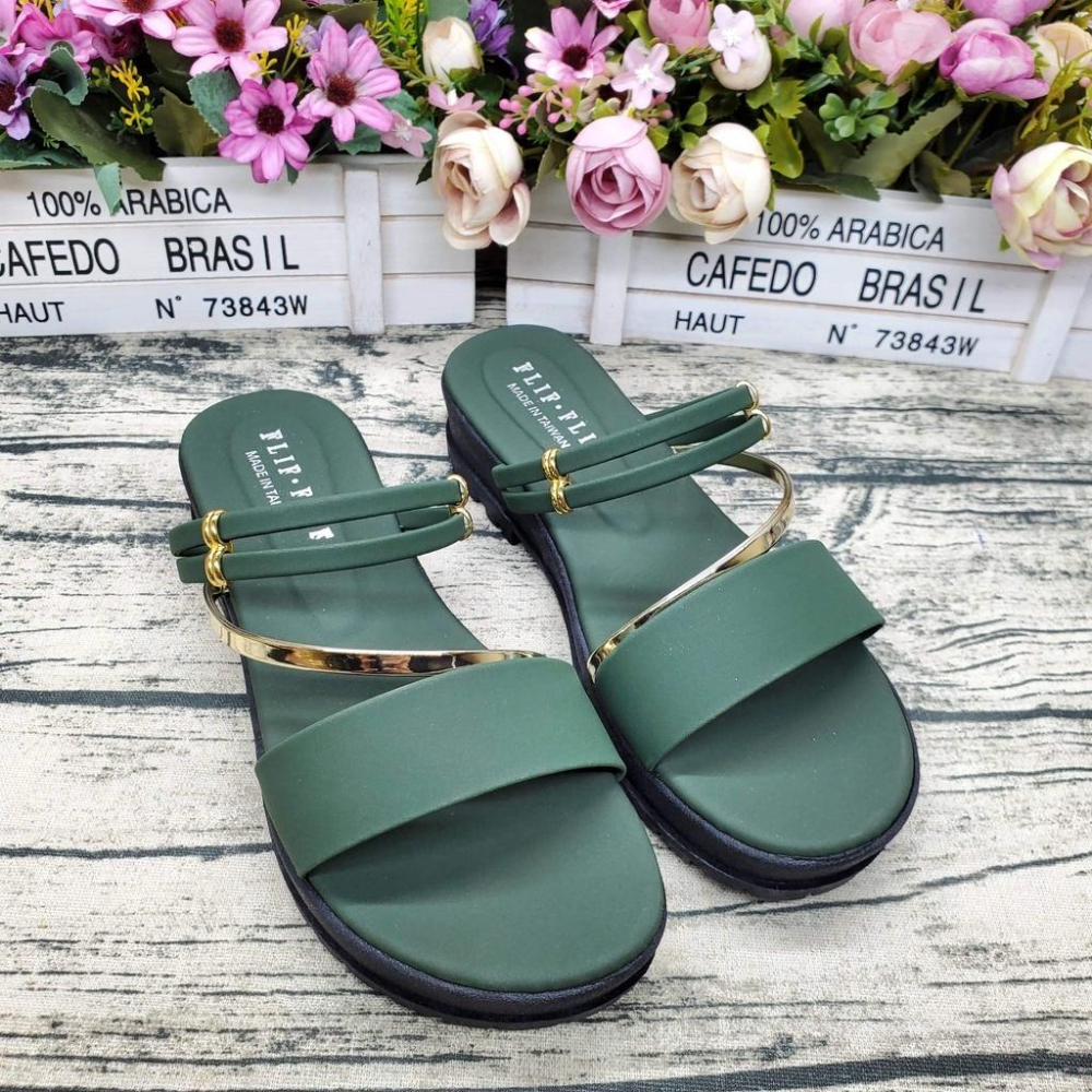 台北出貨🔝百搭3色涼拖 一鞋兩穿 金屬一字涼鞋 細帶涼鞋 軟墊 厚底涼鞋 MIT製-細節圖4