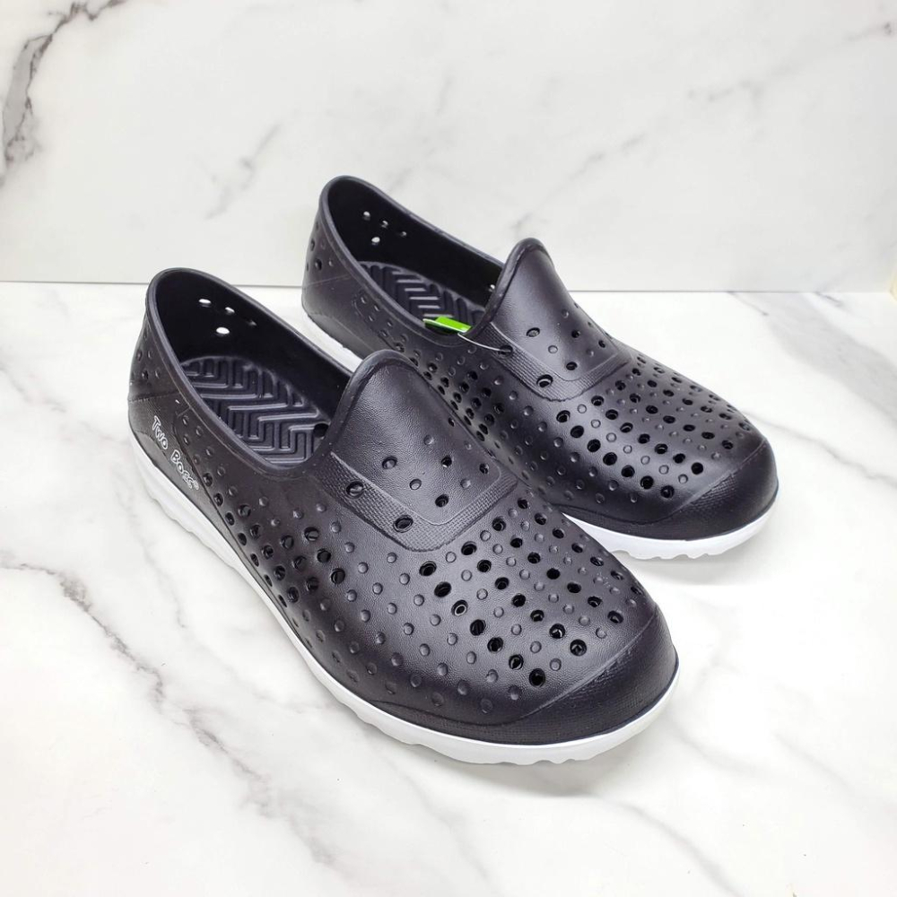 熱銷百搭🔝防水洞洞鞋 無臭 海灘休閒鞋 小白鞋 柔軟親膚 超輕量洞洞鞋 雨鞋 溪邊水鞋-細節圖3