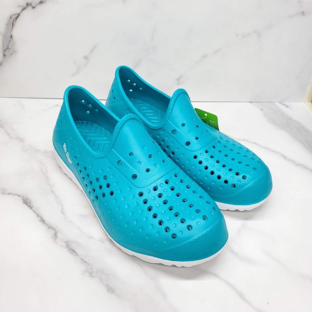 熱銷百搭🔝防水洞洞鞋 無臭 海灘休閒鞋 小白鞋 柔軟親膚 超輕量洞洞鞋 雨鞋 溪邊水鞋-細節圖5