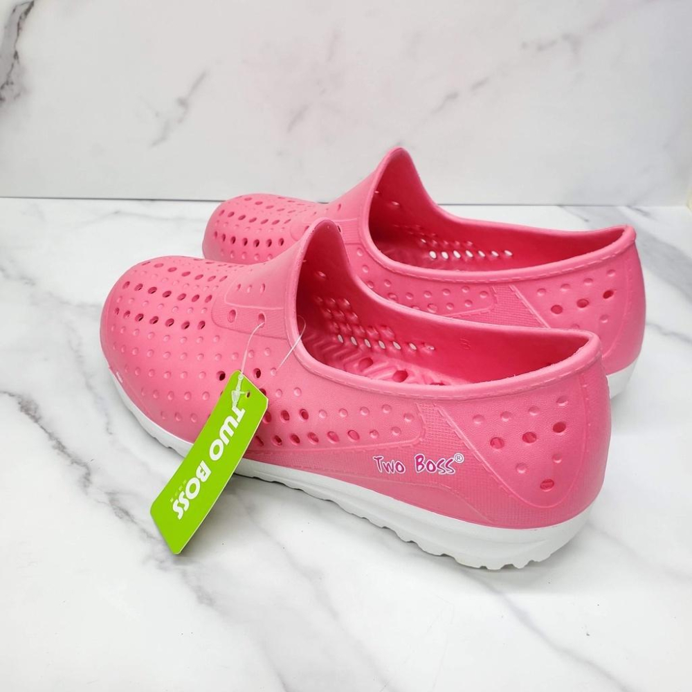 熱銷百搭🔝防水洞洞鞋 無臭 海灘休閒鞋 小白鞋 柔軟親膚 超輕量洞洞鞋 雨鞋 溪邊水鞋-細節圖8