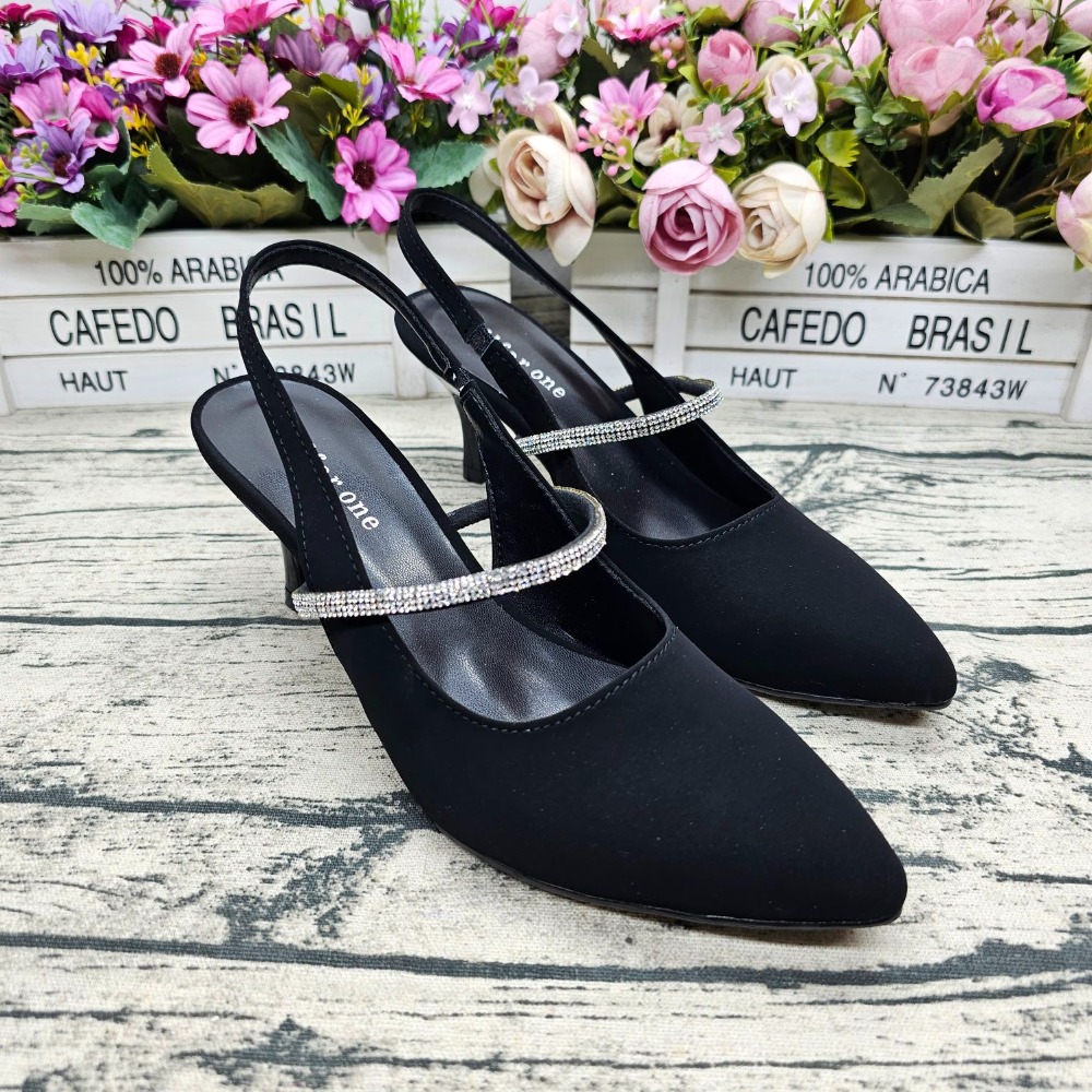 好穿不磨腳 MIT製 尖頭涼鞋 水鑽一字 細跟涼鞋 前包後空 瑪莉珍鞋 尖頭高跟鞋-細節圖6