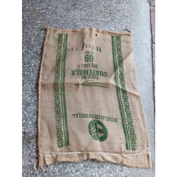 二手咖啡豆麻布袋 (大)  裝飾擺設、園藝造景、縫製物品 養護水泥(麻袋 布袋 麻布袋 咖啡袋 咖啡豆袋 咖啡豆麻布袋)-細節圖2