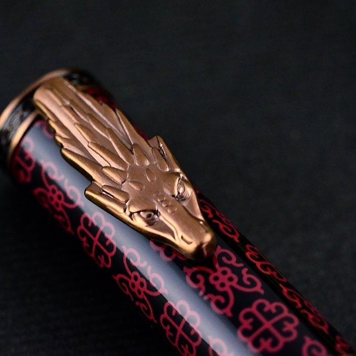 義大利 萬特佳 Montegrappa「冰與火之歌/權力遊戲」聯名款鋼筆: 龍家/House Targaryen-細節圖3