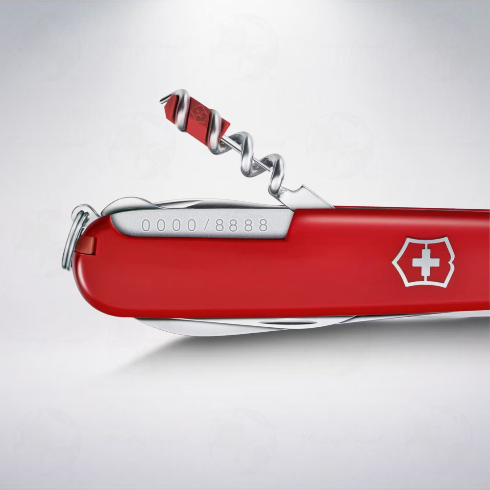 瑞士 維氏 VICTORINOX 16功能 HUNTSMAN 12生肖 2026年限量瑞士刀: 生肖馬-細節圖3