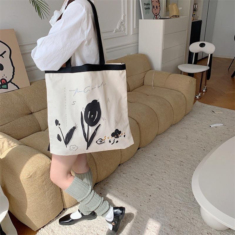 質感韓版印花帆布包 新款繪畫款手提單肩兩用包 托特包 大學生單肩包 百搭時尚造型 撞色背帶很特別 文青風小清新 鬱金香🌷-細節圖9