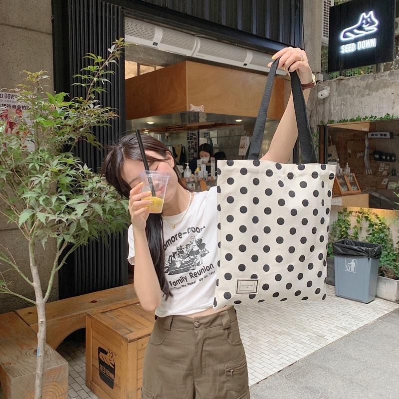 法式波點風單肩帆布包手提包 單肩包 波點控 可愛點點 簡約 環保袋購物袋 小清新文青 復古波點點 時尚 百搭撞色 原胚布-細節圖7