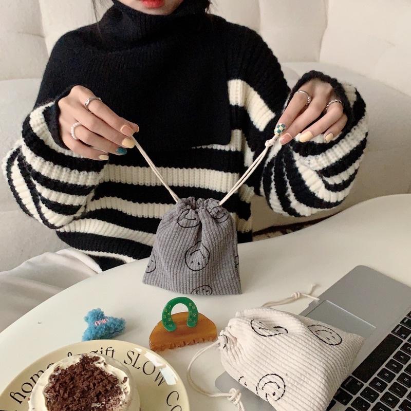 波點笑臉款燈芯絨抽繩束口袋 可愛手拎包 小布包 衛生棉包 3C包 日系 包內整理袋 禮品袋 雜物收納分類 加厚 顏色好看-細節圖5