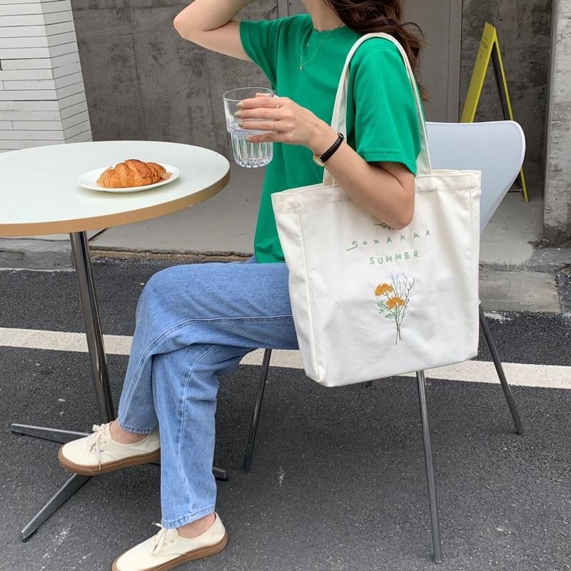 簡約時尚小清新刺繡花朵帆布包 學生上課托特包 側邊加寬 加厚帆布 手提布袋 上班 肩背包 時尚 特別款 可放放A4-細節圖4