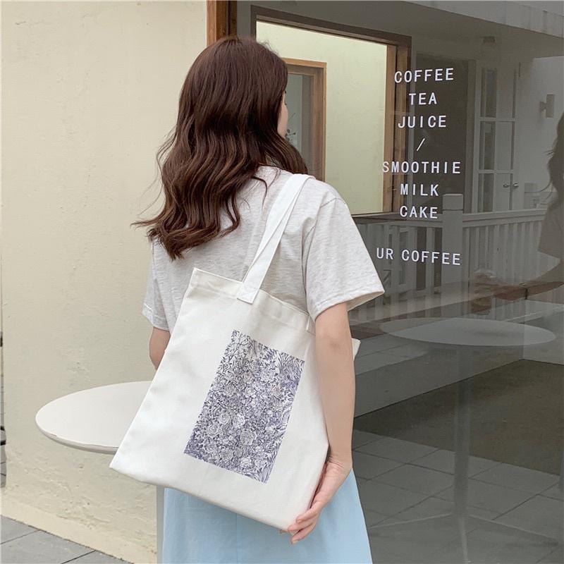 素描鋼筆畫單肩帆布包 小清新感 森林 優雅氣質 復古文藝 簡約 百搭 補習包 磁扣閉合 有拉鍊內袋 韓國 韓版設計-細節圖4