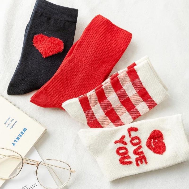 B854｜愛心款 聖誕款 潮流襪  愛心 棋盤格子中筒襪 學院風潮襪 純色中筒襪 中筒襪 保暖愛心襪xiami-細節圖2