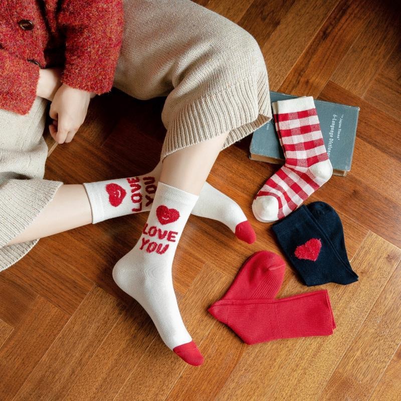 B854｜愛心款 聖誕款 潮流襪  愛心 棋盤格子中筒襪 學院風潮襪 純色中筒襪 中筒襪 保暖愛心襪xiami-細節圖3