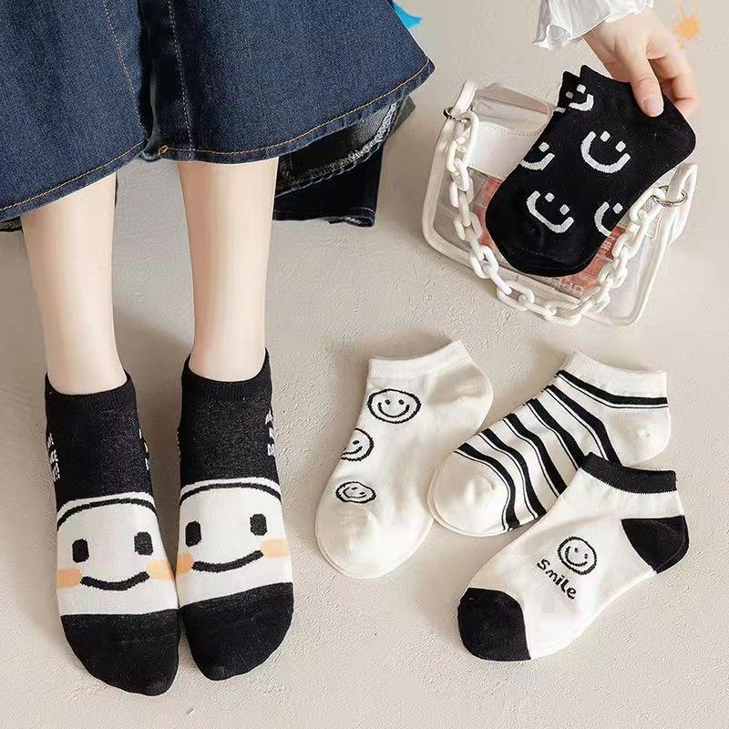 B856｜笑臉短襪 黑色系短襪 春夏潮薄款 淺口甜美卡通短襪 船襪 運動襪xiami-細節圖5