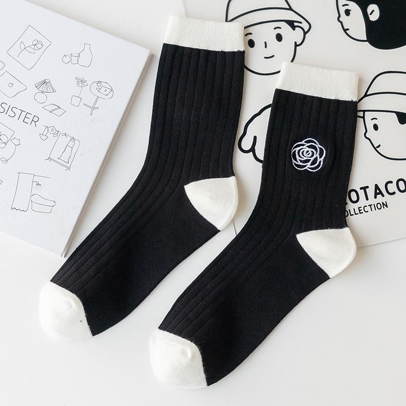 B854｜ 黑白山茶花中筒襪 花朵山茶花刺繡襪子 中筒襪 襪子 小清新襪子xiami-細節圖8