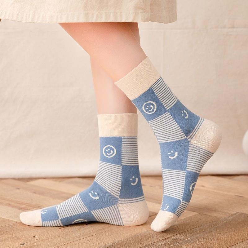 B854｜藍色系笑臉中筒襪 可愛襪子 韓系襪子 長襪 女生長襪 時尚襪子xiami-細節圖3