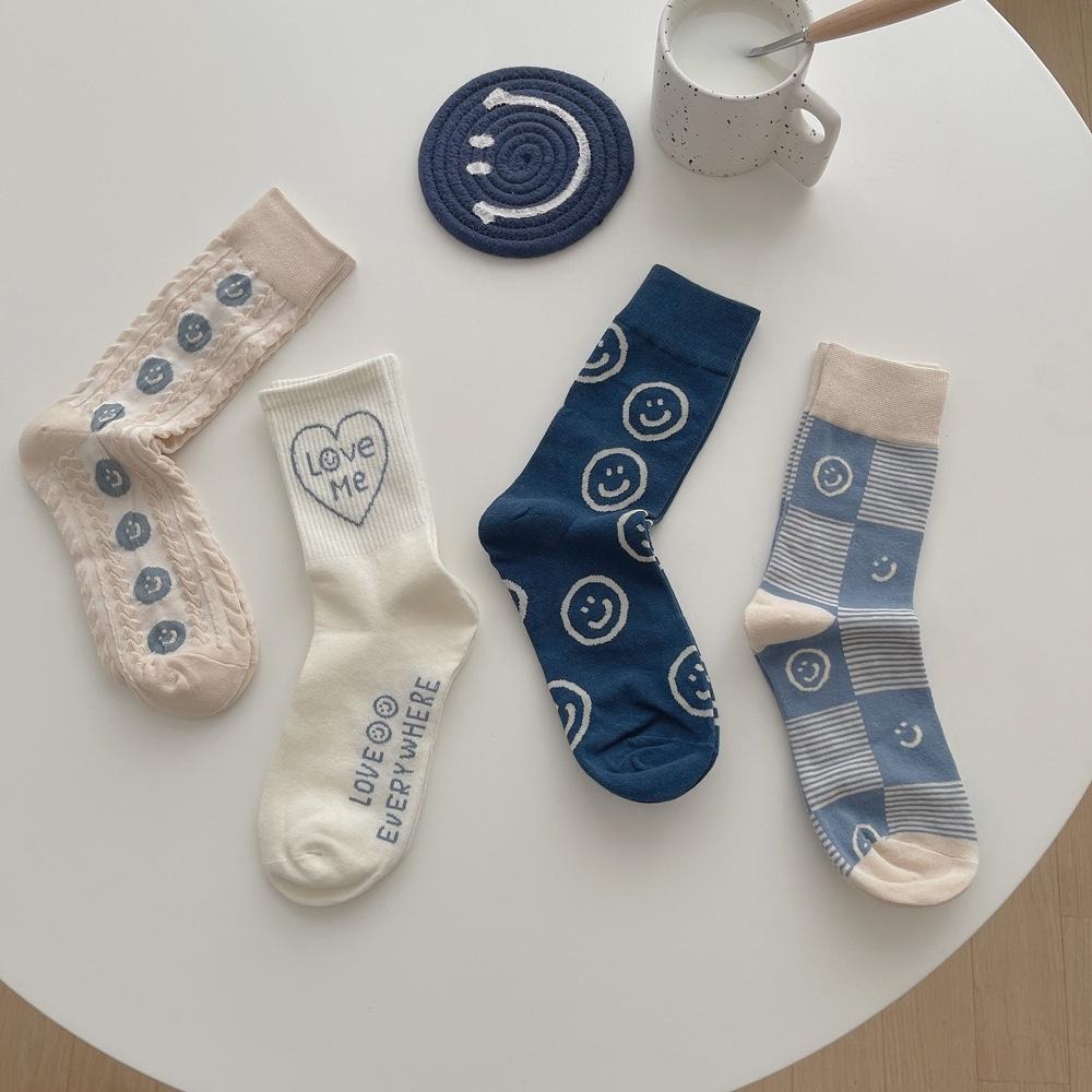 B854｜藍色系笑臉中筒襪 可愛襪子 韓系襪子 長襪 女生長襪 時尚襪子xiami-細節圖5