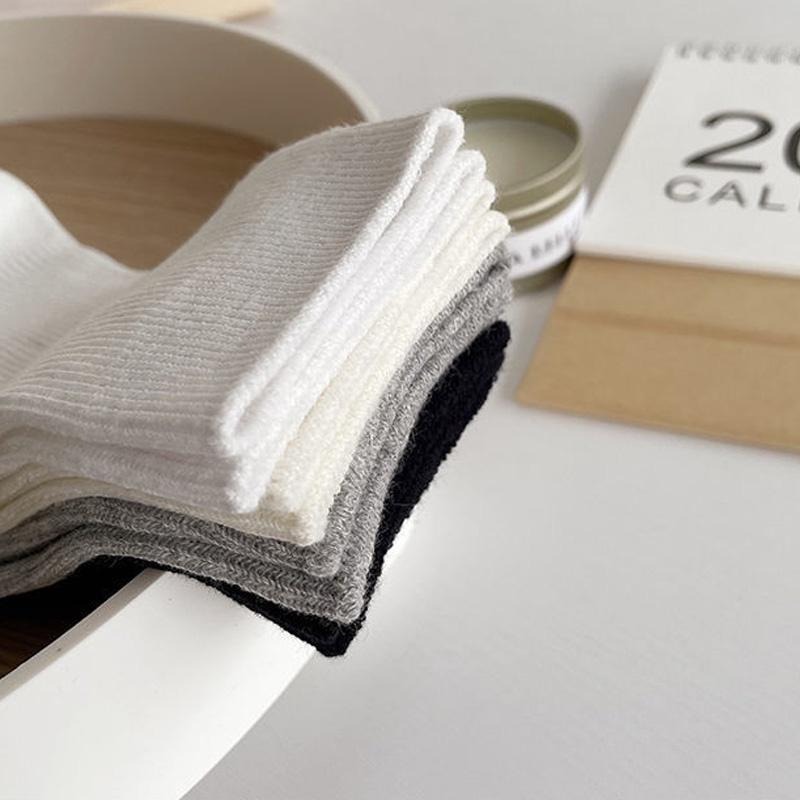 B855｜時尚百搭女襪棉質素色中筒襪 棉質素色中筒襪 棉 中筒襪 襪子 長襪xiami-細節圖2