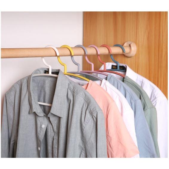 HO鶴百貨-防滑衣架北歐風防滑無痕 吊衣架 衣帽架 三角衣架 居家 無痕衣架 防滑衣架 曬衣架 掛衣架 乾濕兩用衣架-細節圖7