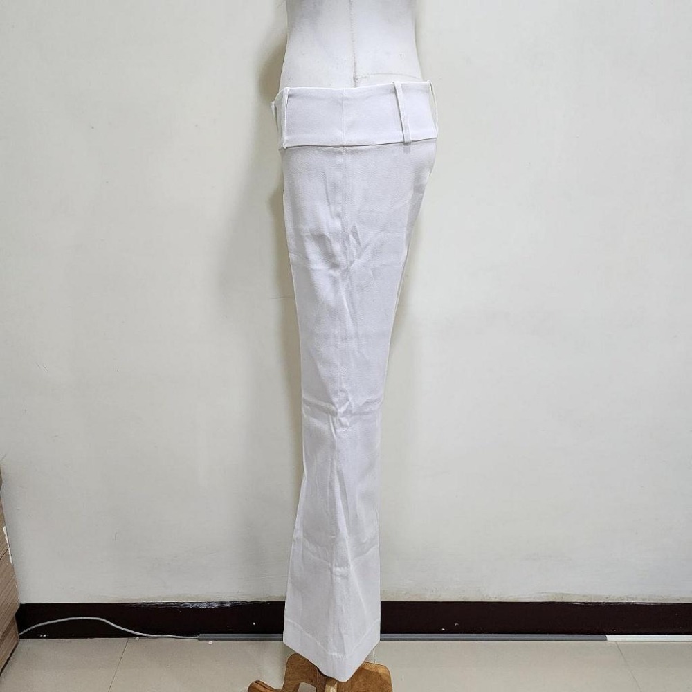 °☆ 珮齊精品舖 ☆° IN 白色長褲 喇叭褲-細節圖2