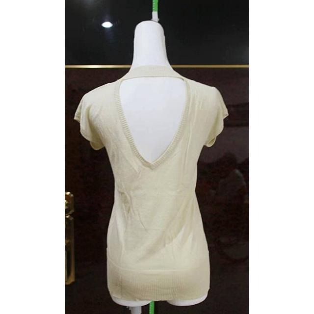 °☆ 珮齊精品舖 ☆° 米色V領針織上衣-細節圖2