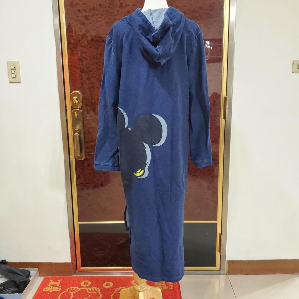°☆ 珮齊精品舖 ☆° 米奇印花牛仔丹寧連帽連身裙 長洋 簡約風舒適可愛 秋冬款 也可當孕婦裝-細節圖3