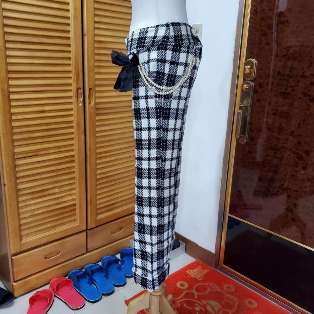 °☆ 珮齊精品舖 ☆° IN專櫃 毛料黑白格紋反摺寬管褲 旁邊配飾可拆-細節圖2
