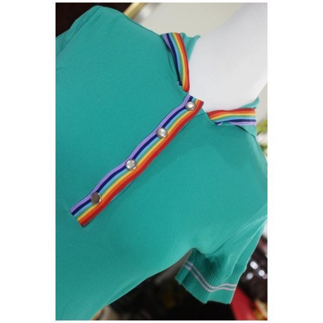 °☆ 珮齊精品舖 ☆° IN TOO 綠色連帽上衣-細節圖3