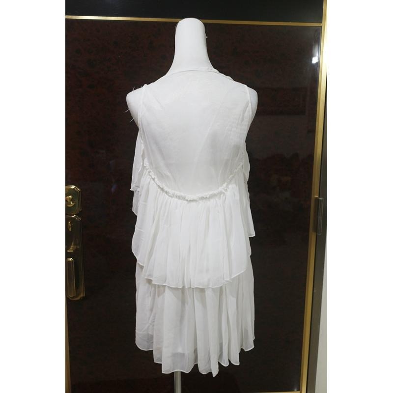 °☆ 珮齊精品舖 ☆° 白色多層裸背雪紡背心洋-細節圖2