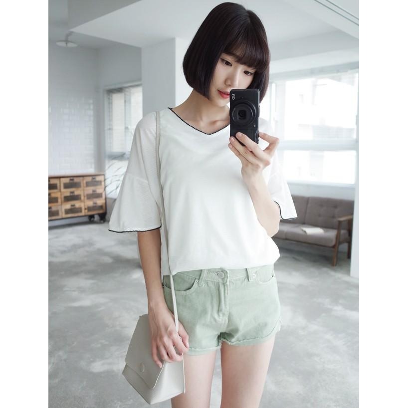 °☆ 珮齊精品舖 ☆° 灰綠色系前反摺牛仔短褲-細節圖4