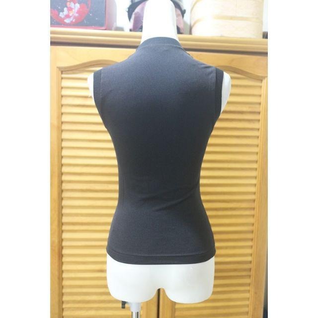 °☆ 珮齊精品舖 ☆° IN TOO 黑色圓領背心-細節圖3