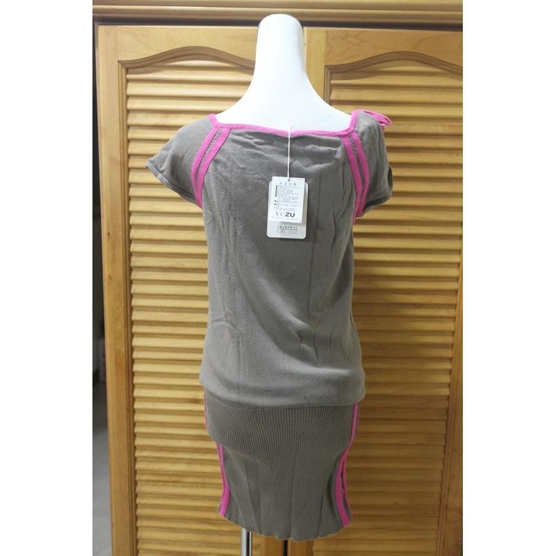 °☆ 珮齊精品舖 ☆° YUZU 撞色運動休閒型連身短洋裝-細節圖3