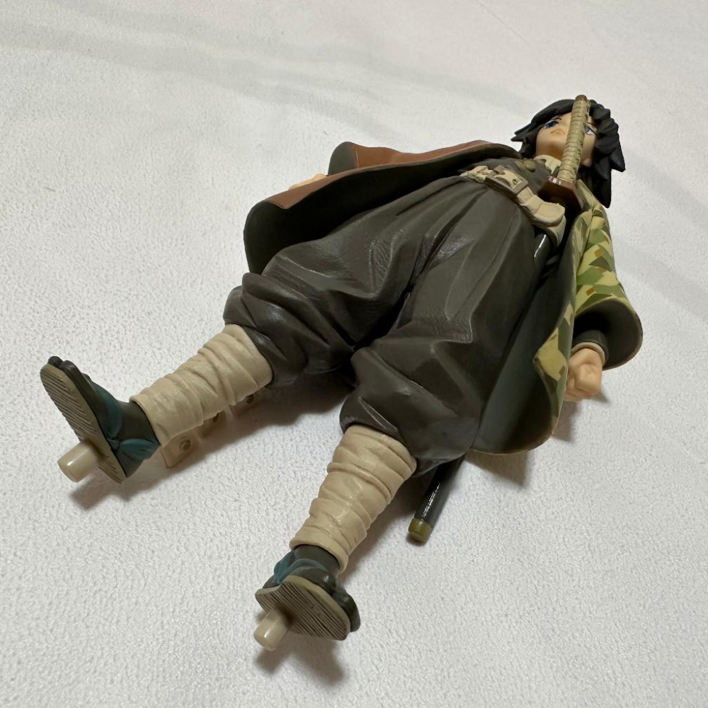 日版 正版 鬼滅之刃 富岡義勇 絆之裝 陸之型 異色 公仔 景品 二手 無盒 現貨 實際拍攝-細節圖2