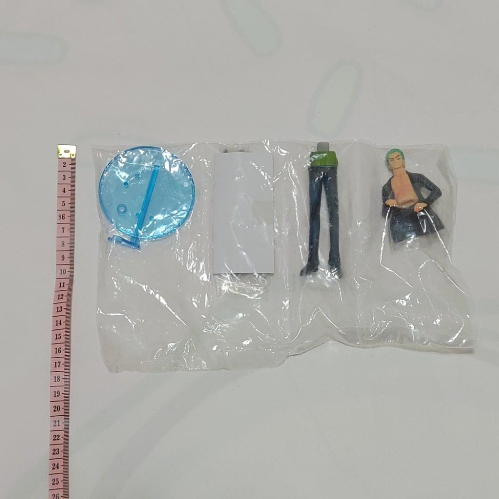 日版 正版 海賊王 航海王 食玩 超7 索隆 賞金獵人 劍士 三刀流 RORONOA 全新 公仔 景品 無盒 實際拍攝-細節圖2