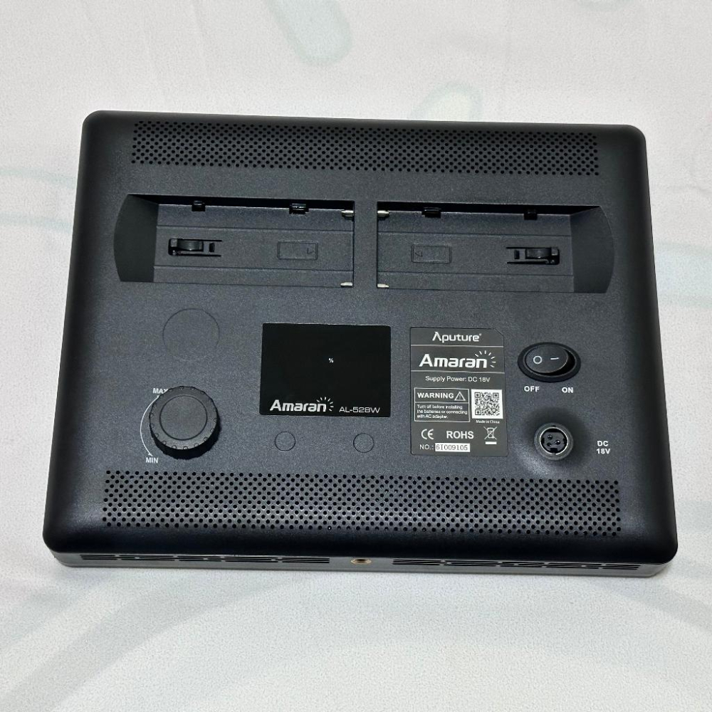 aputure Amaran AL-528W 日光 LED 泛光燈 攝影燈 便攜攝影補光燈 二手 現貨 實際拍攝-細節圖5