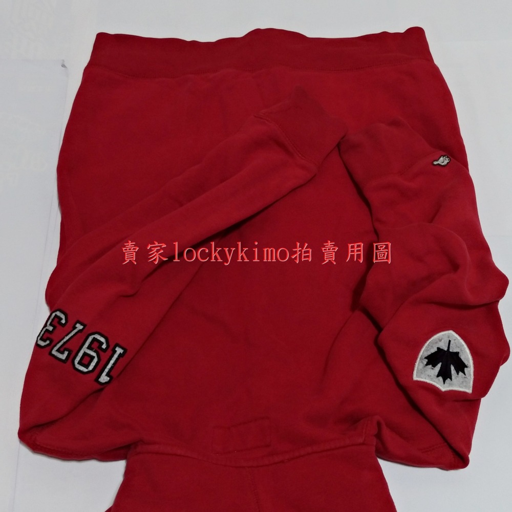 二手【Roots Canada 紅色連帽 長袖 外套 】上衣 童裝 小童 男童 內有量尺寸照片-細節圖8