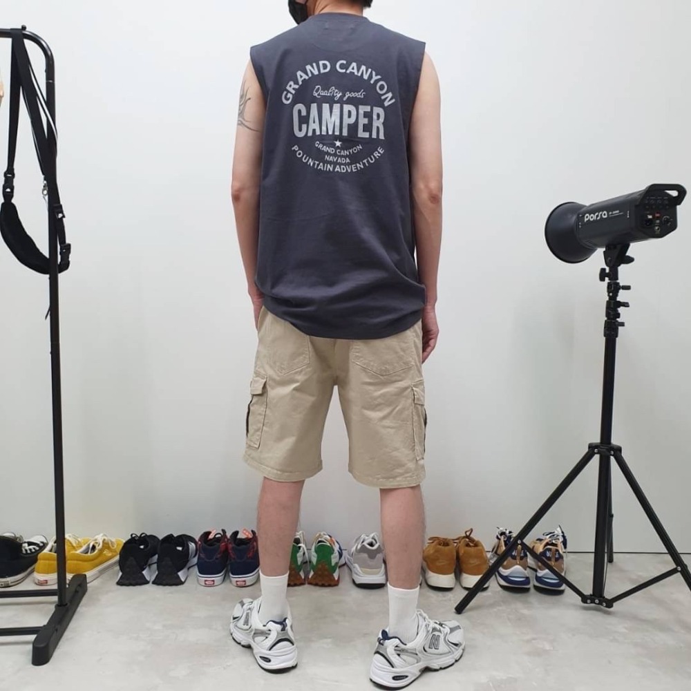 ✨2023新款✨韓國 CAMPER 素面英文字造型 無袖背心 夏季新款 男女不拘 情侶款 寬肩背心-細節圖3