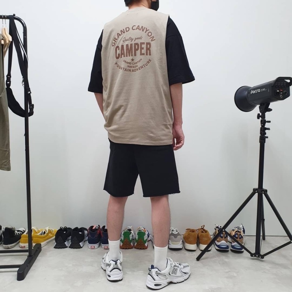 ✨2023新款✨韓國 CAMPER 素面英文字造型 無袖背心 夏季新款 男女不拘 情侶款 寬肩背心-細節圖8