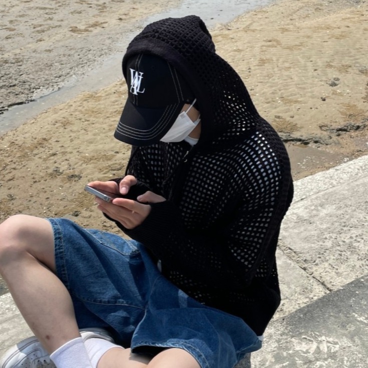 ✨領券再享折扣✨韓國 簍空洞洞慵懶 連帽 針織外套 嘻哈 潮流風 男女不拘 情侶外套 洞洞素面外套-細節圖2