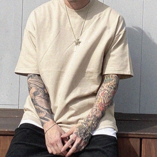 ✨2024新款✨素面 短T 12色 版型修正 短袖上衣 素面素色 百搭款 情侶T 男女不拘-細節圖3