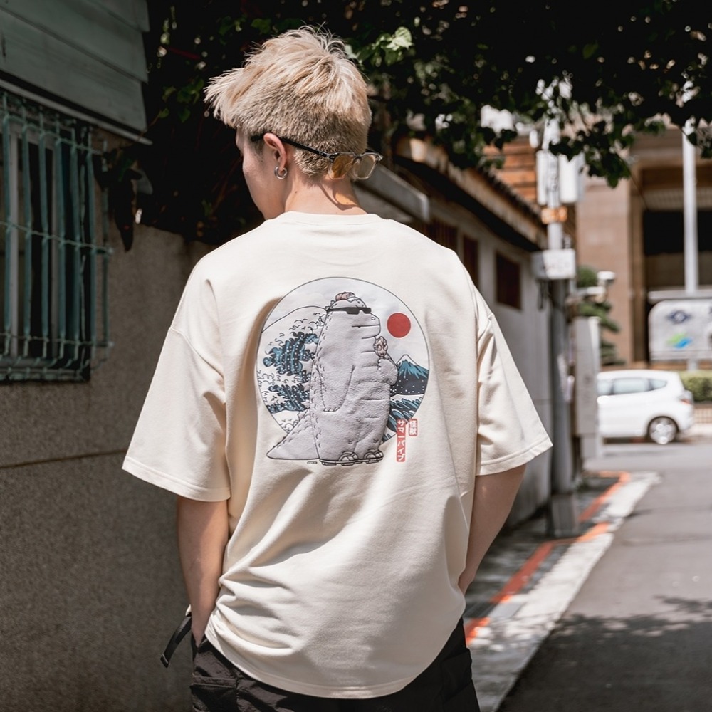 ✨2024新款✨浮世繪立體哥吉拉 短T 細絨布 短袖上衣 哥吉拉造型 男女不拘 情侶T 春夏新款-細節圖2