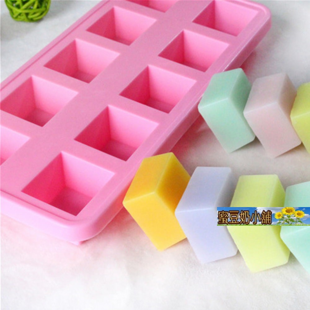 幸運草樂園 歐霸 10連格方形模具 矽膠模 皂模 手工皂模 矽膠模具 巧克力模型 果凍模 蛋糕模 冰塊模 蠟燭模-細節圖3