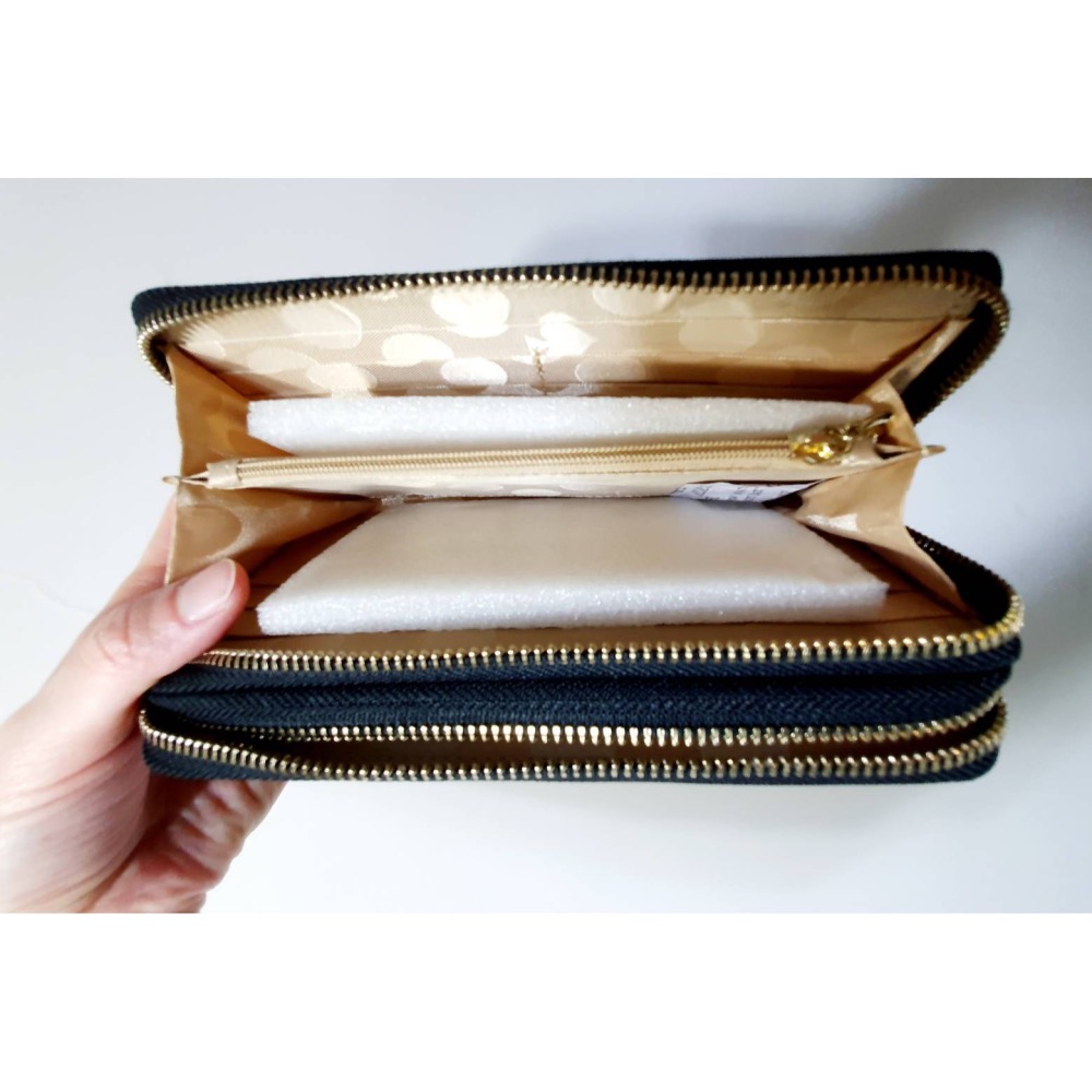 女款 黑色壓蝴蝶花 長皮夾 雙夾層 錢包 大容量 雙拉錬 手拿包 零錢包-細節圖5