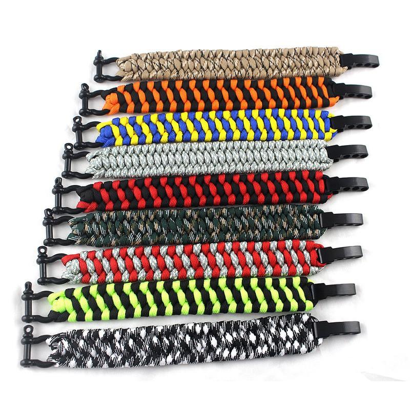 【新奇屋】U型O型鋼扣 7芯傘繩手鍊手環 傘繩求生手鍊 可調節求生手環 野外求生傘繩手鍊-細節圖3