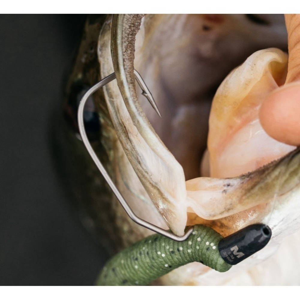 Mustad 慕斯達 2倍 怪物 方形 8/0 曲柄鉤 魚虎 石斑 軟蟲 鉤子 阿蔡路亞 台灣現貨-細節圖4