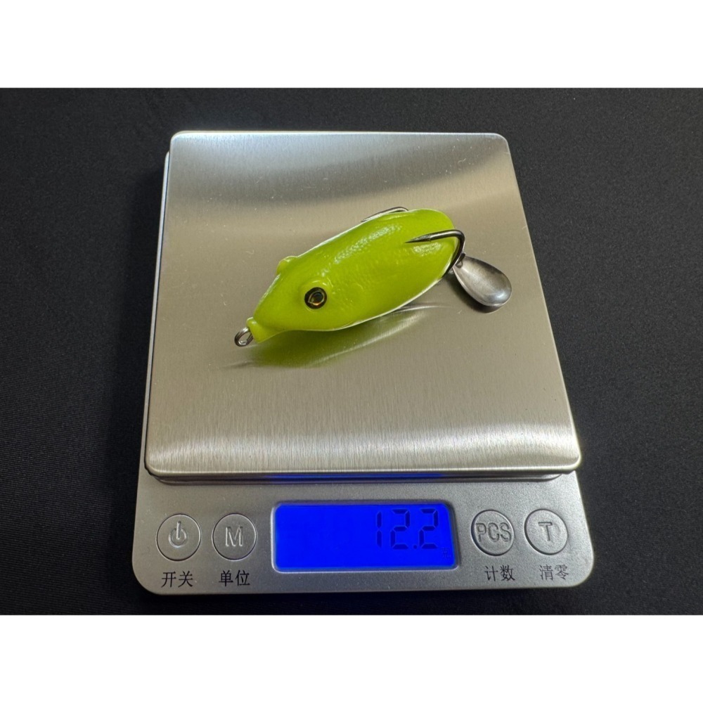一口蛙 一口  5.5公分 12克 綠蛙 雷蛙 雷強 呆 魚虎 阿蔡路亞 台灣現貨-細節圖2
